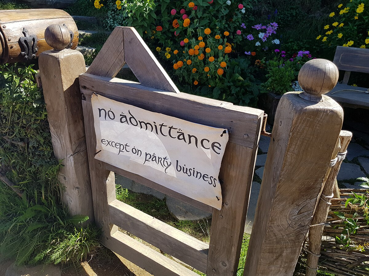 File No Admittance Except On Party Business Sign jpg Wikimedia Commons