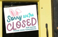 Free Printable Closed For Easter Sign The Crafty Blog Stalker